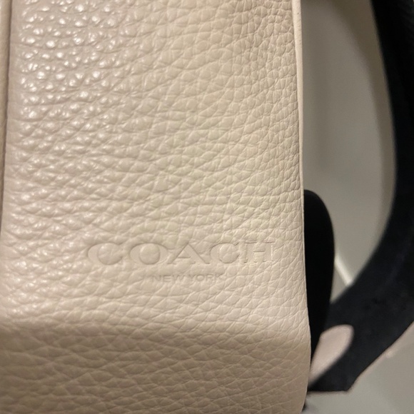 Coach leather backpack - Picture 5 of 7